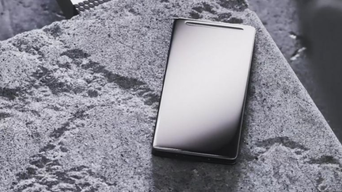 Anda bisa menyimak pembahasan lebih lengkap berikut ini bila ingin mengetahui apa saja keunggulan dari pelindung layar ponsel jenis gorilla glass victus.